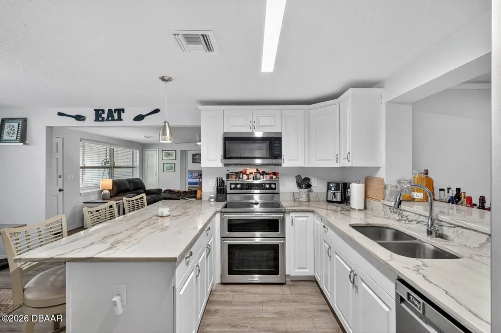 925 Flagler Avenue Edgewater, FL 32132