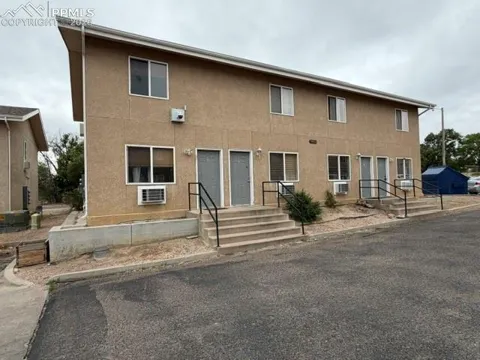 1701 Oakshire Lane