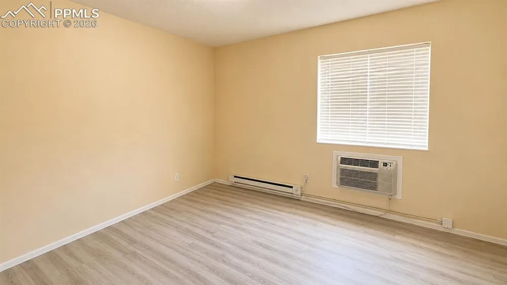 1701 Oakshire Lane Pueblo, CO 81001