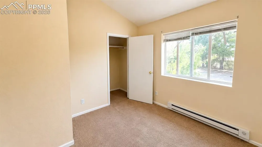 1701 Oakshire Lane Pueblo, CO 81001