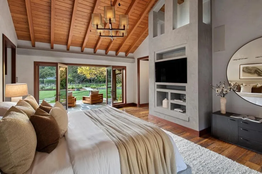 15 Hidden Valley Lane Woodside, CA 94062