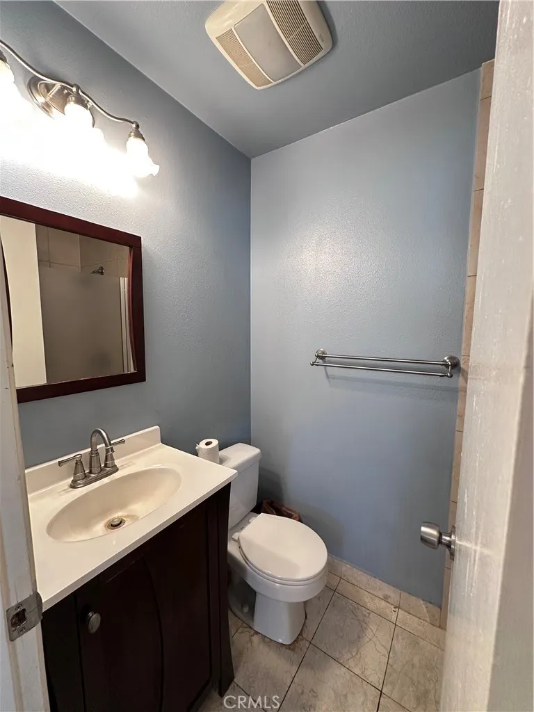 586 Diamond Court Upland, CA 91786