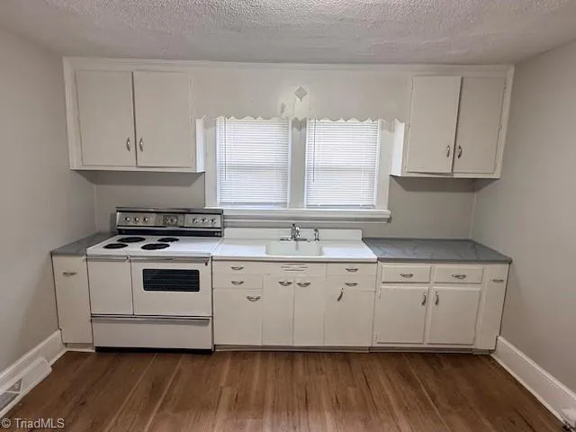 904 Harris Street Eden, NC 27288