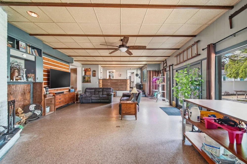 403 E Main Street Morenci, MI 49256