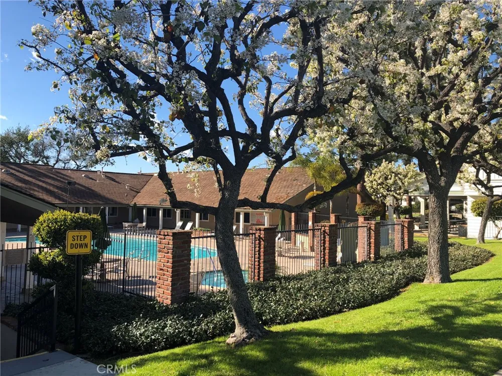 3800 Bradford Street #307 La Verne, CA 91750