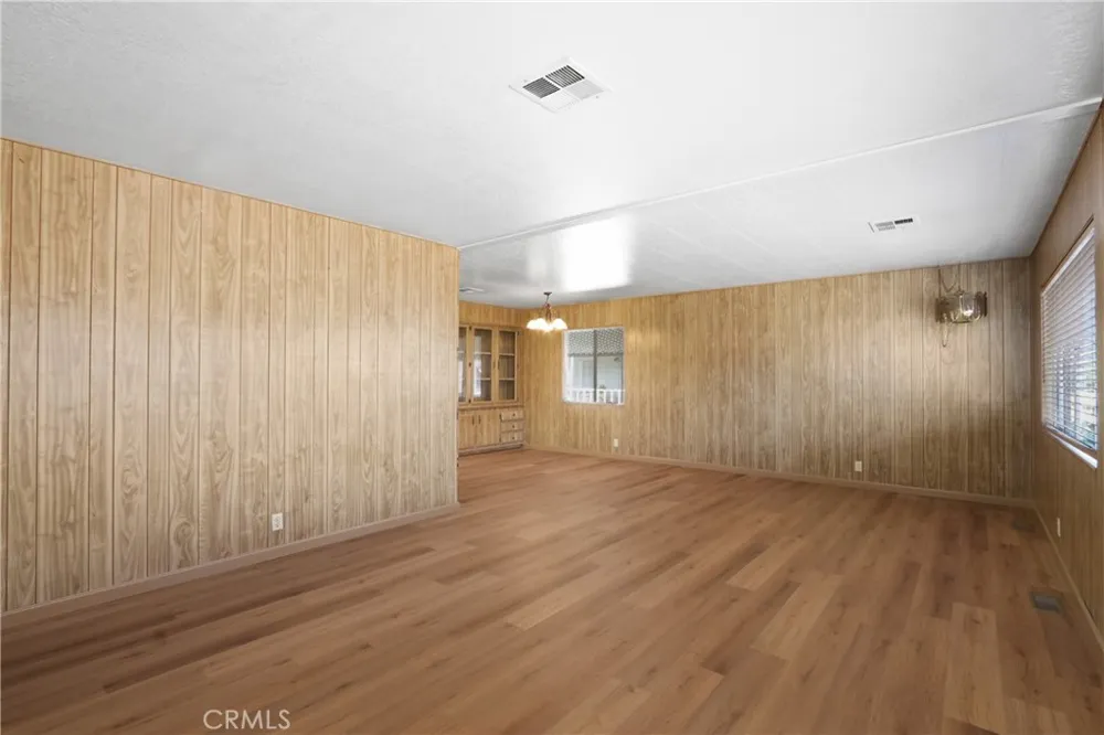 3800 Bradford Street #307 La Verne, CA 91750