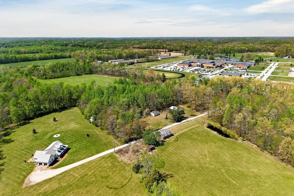 302 Ligon Ln Baxter, TN 38544