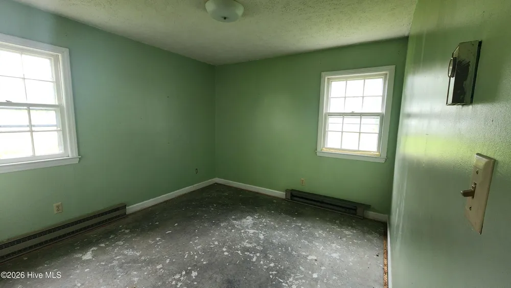 581 Hallsboro Road Clarkton, NC 28433