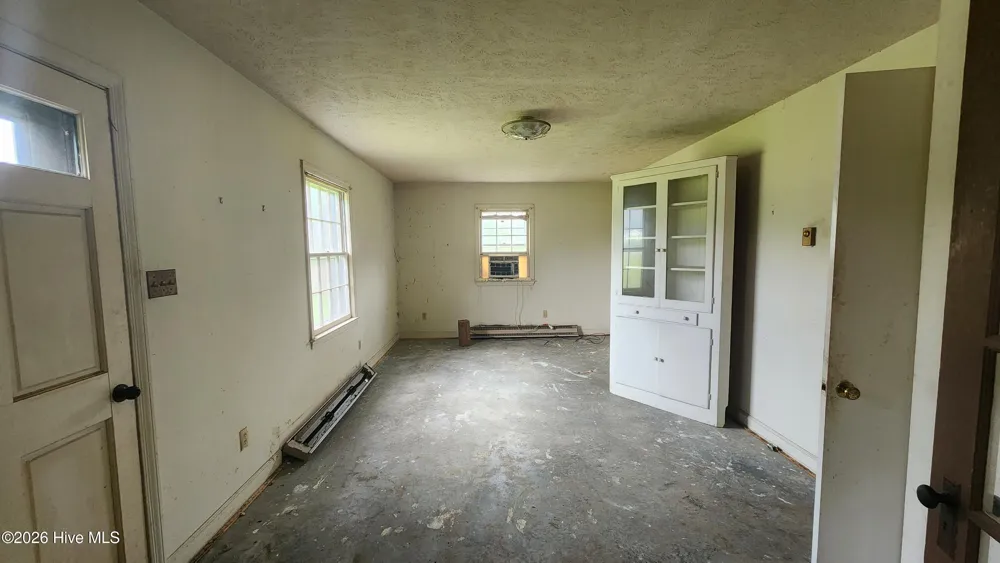 581 Hallsboro Road Clarkton, NC 28433