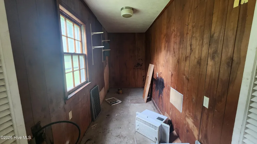 581 Hallsboro Road Clarkton, NC 28433