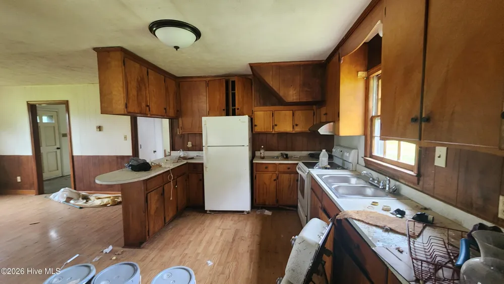 581 Hallsboro Road Clarkton, NC 28433