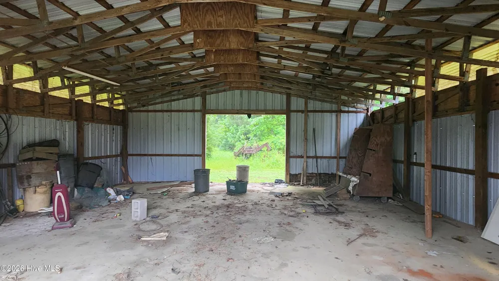 581 Hallsboro Road Clarkton, NC 28433