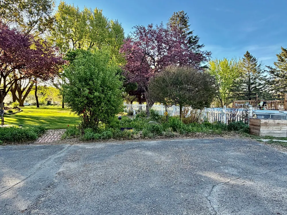 32185 290th Street Worthington, MN 56187