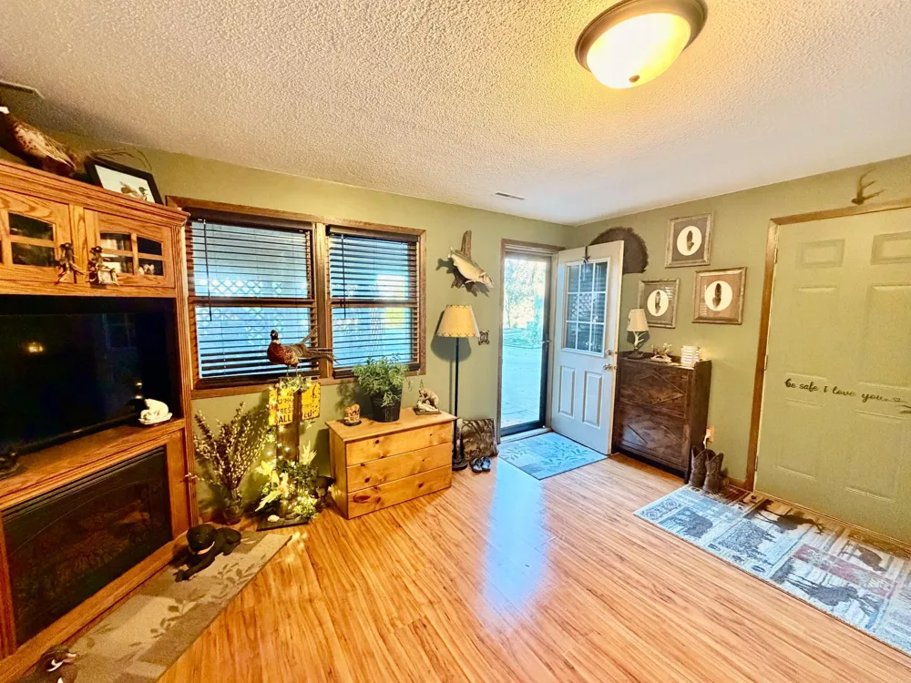 32185 290th Street Worthington, MN 56187