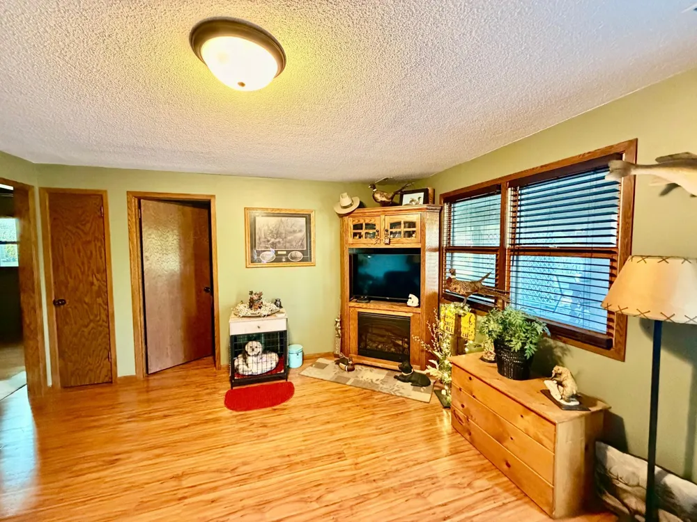 32185 290th Street Worthington, MN 56187