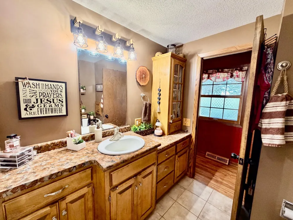 32185 290th Street Worthington, MN 56187