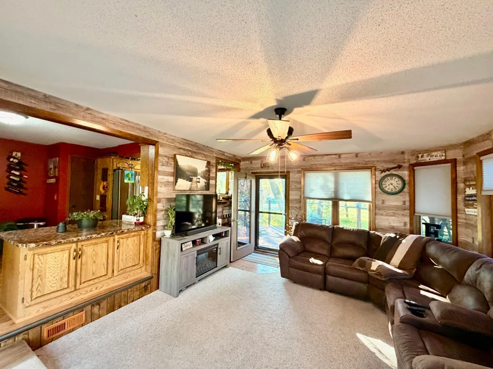 32185 290th Street Worthington, MN 56187