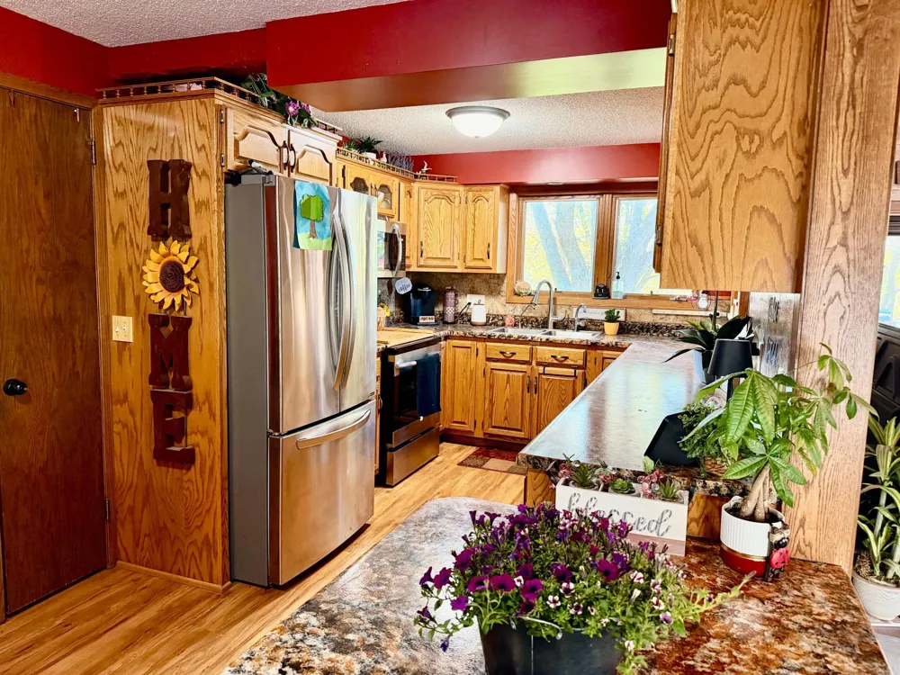 32185 290th Street Worthington, MN 56187
