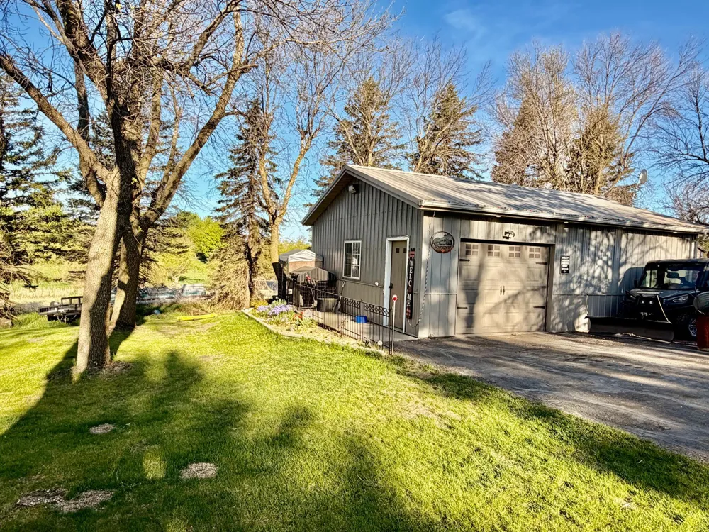 32185 290th Street Worthington, MN 56187