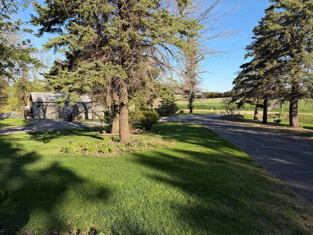 32185 290th Street Worthington, MN 56187