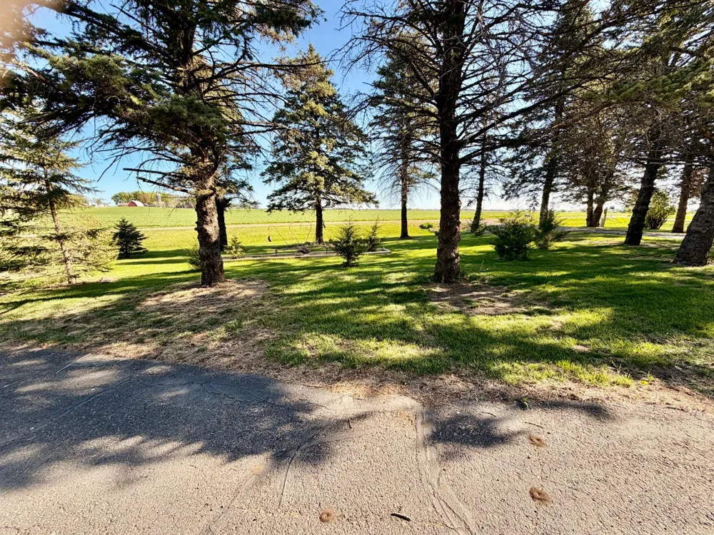 32185 290th Street Worthington, MN 56187