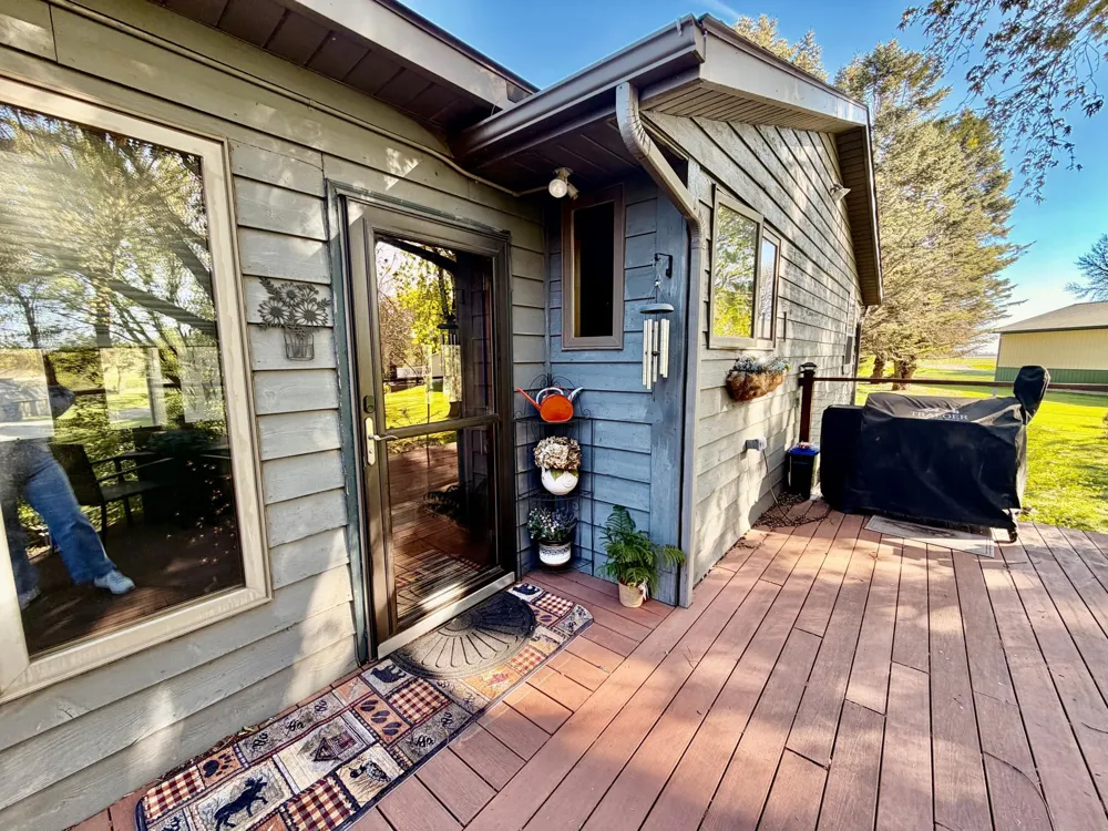 32185 290th Street Worthington, MN 56187