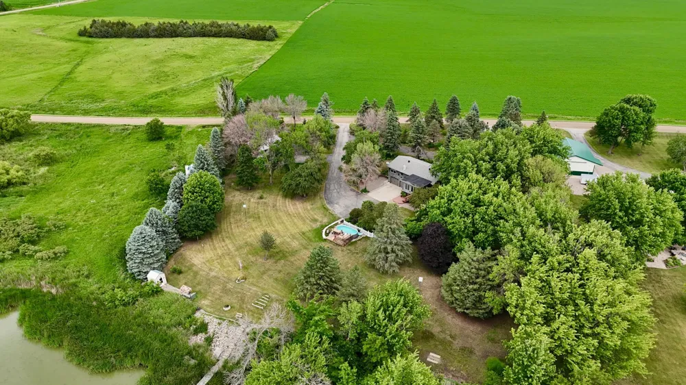 32185 290th Street Worthington, MN 56187