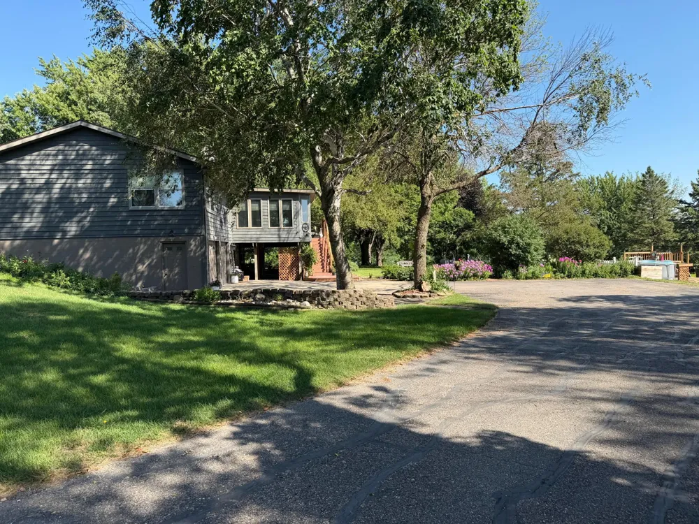 32185 290th Street Worthington, MN 56187