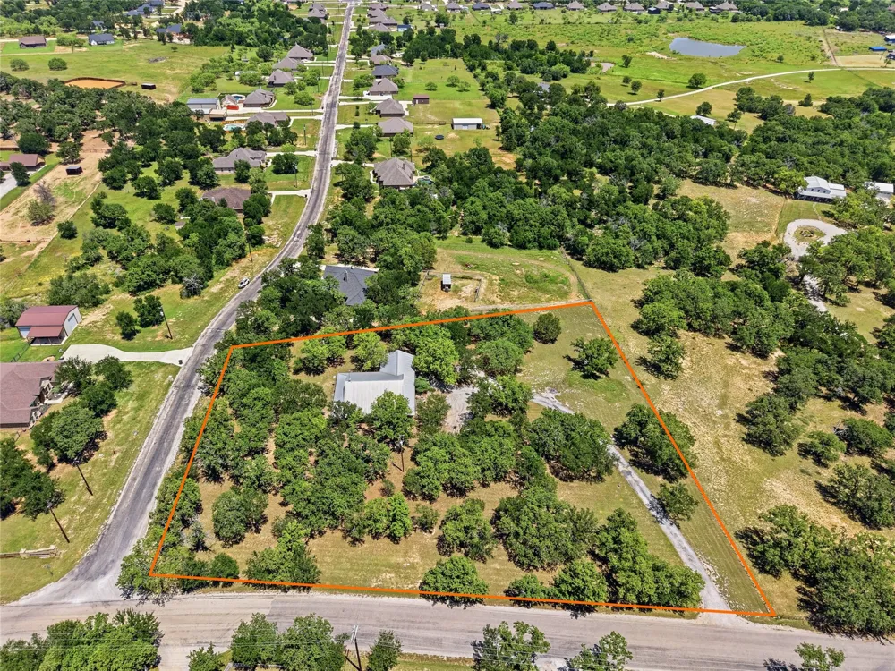 1528 Tidwell Road Brock, TX 76087