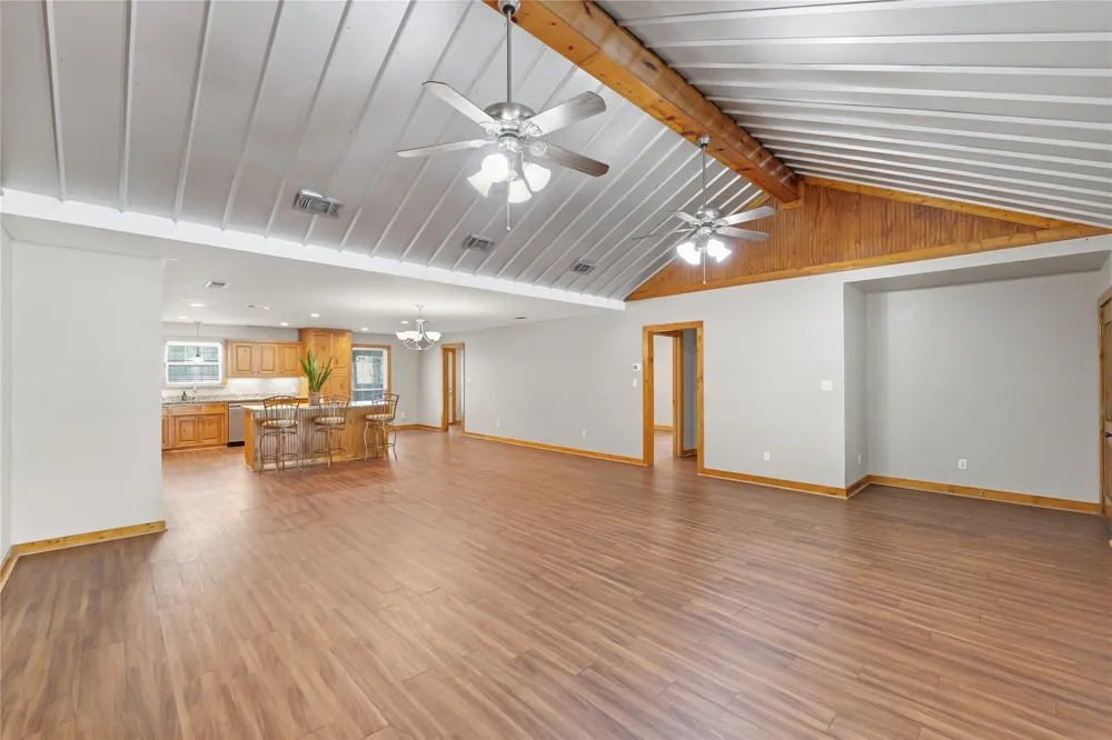 1528 Tidwell Road Brock, TX 76087
