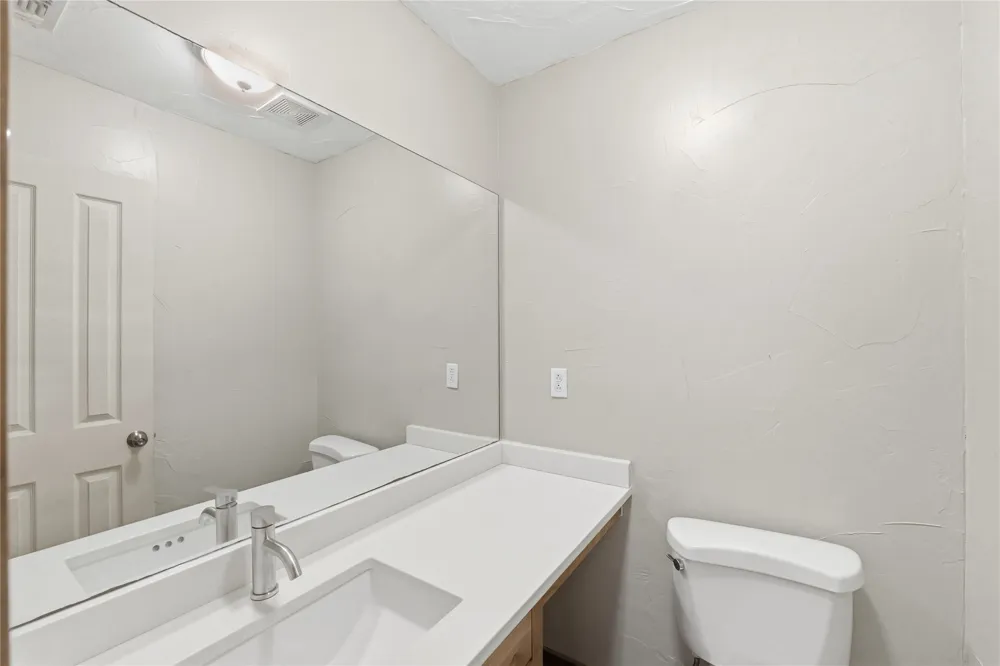 1528 Tidwell Road Brock, TX 76087