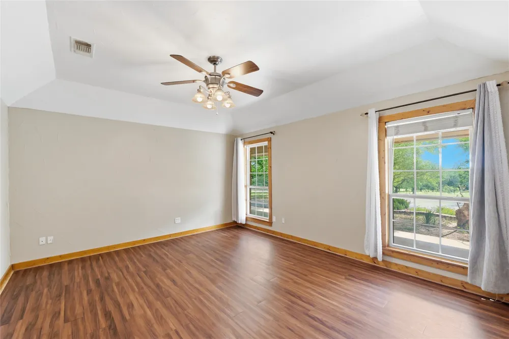 1528 Tidwell Road Brock, TX 76087