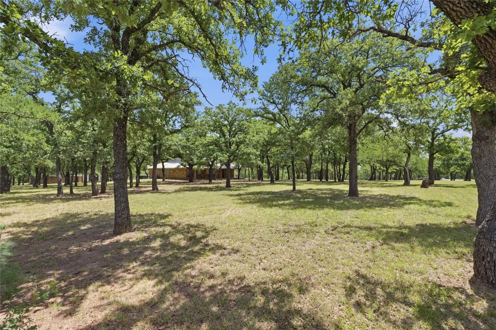 1528 Tidwell Road Brock, TX 76087
