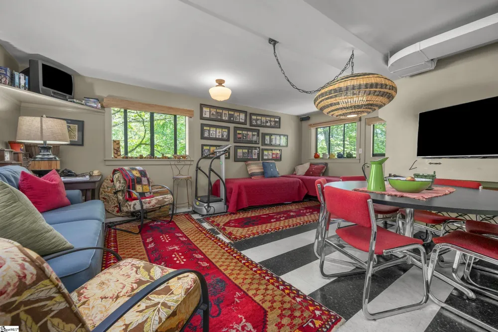 484 Sourwood Ridge Road Tryon, NC 28782