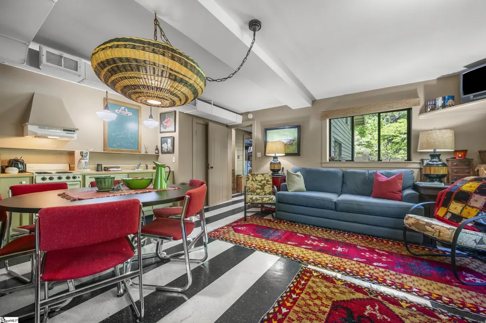484 Sourwood Ridge Road Tryon, NC 28782