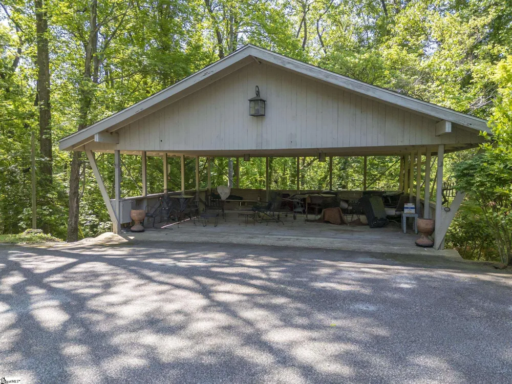 484 Sourwood Ridge Road Tryon, NC 28782