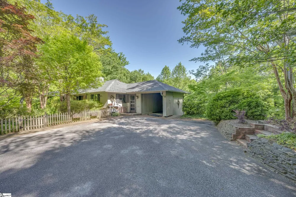 484 Sourwood Ridge Road Tryon, NC 28782