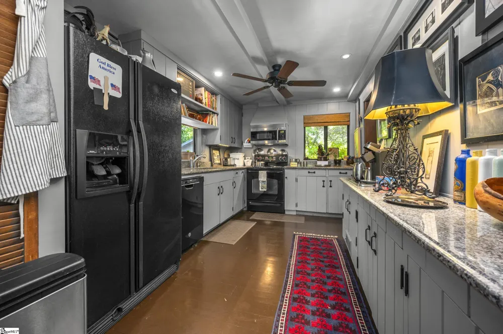 484 Sourwood Ridge Road Tryon, NC 28782