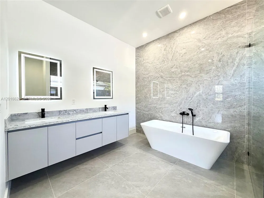 3522 Randall Blvd Naples, FL 34120