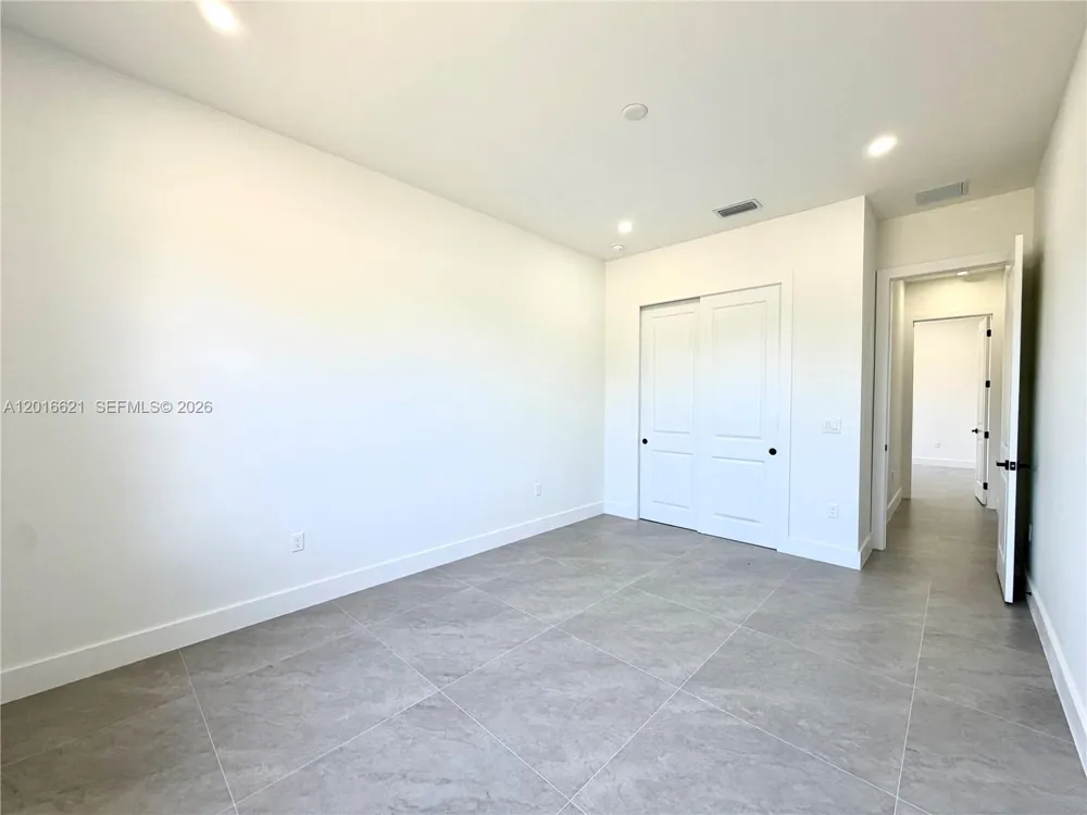 3522 Randall Blvd Naples, FL 34120