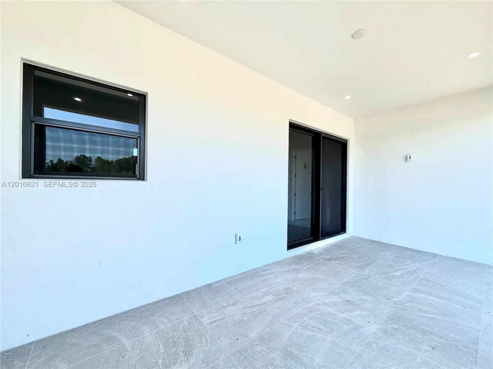 3522 Randall Blvd Naples, FL 34120