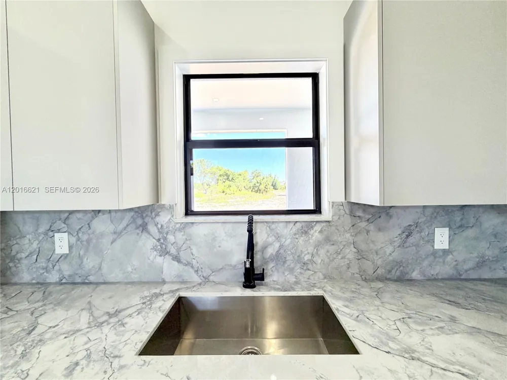 3522 Randall Blvd Naples, FL 34120