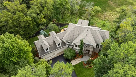 6065 Apple Road