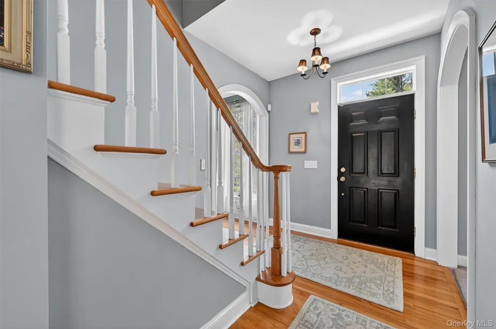 42 Philip Drive Montgomery, NY 12549