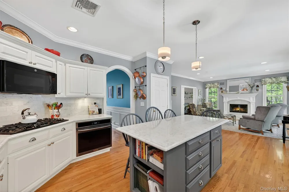 42 Philip Drive Montgomery, NY 12549