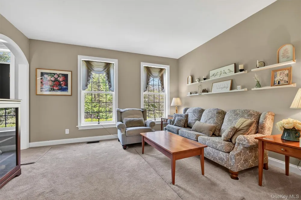 42 Philip Drive Montgomery, NY 12549