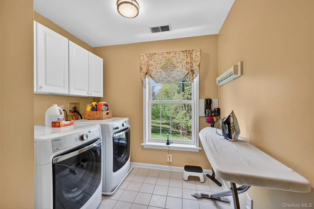 42 Philip Drive Montgomery, NY 12549