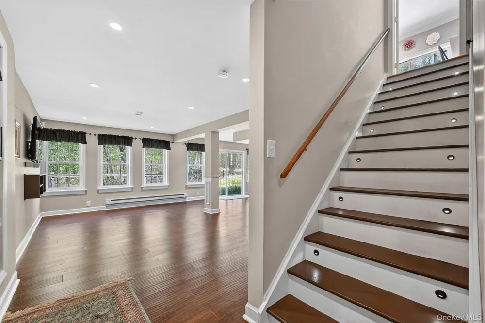 42 Philip Drive Montgomery, NY 12549