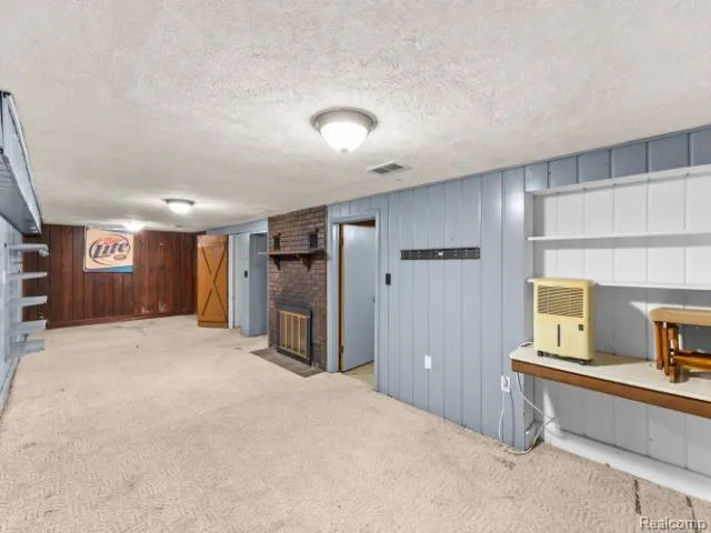 601 Jessop Avenue Lansing City, MI 48910