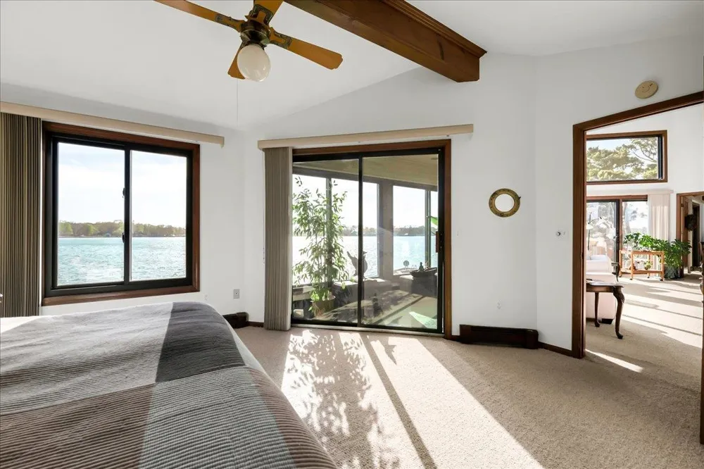 523 Lathrop Avenue Algonac City, MI 48001